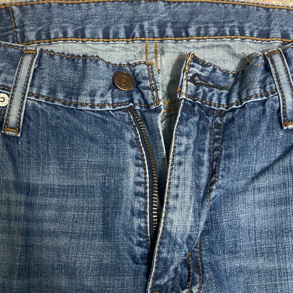 Men’s 527 Levi Jeans - Picture 7 of 9